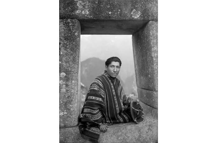Martín Chambi: Capturando el Alma de los Andes