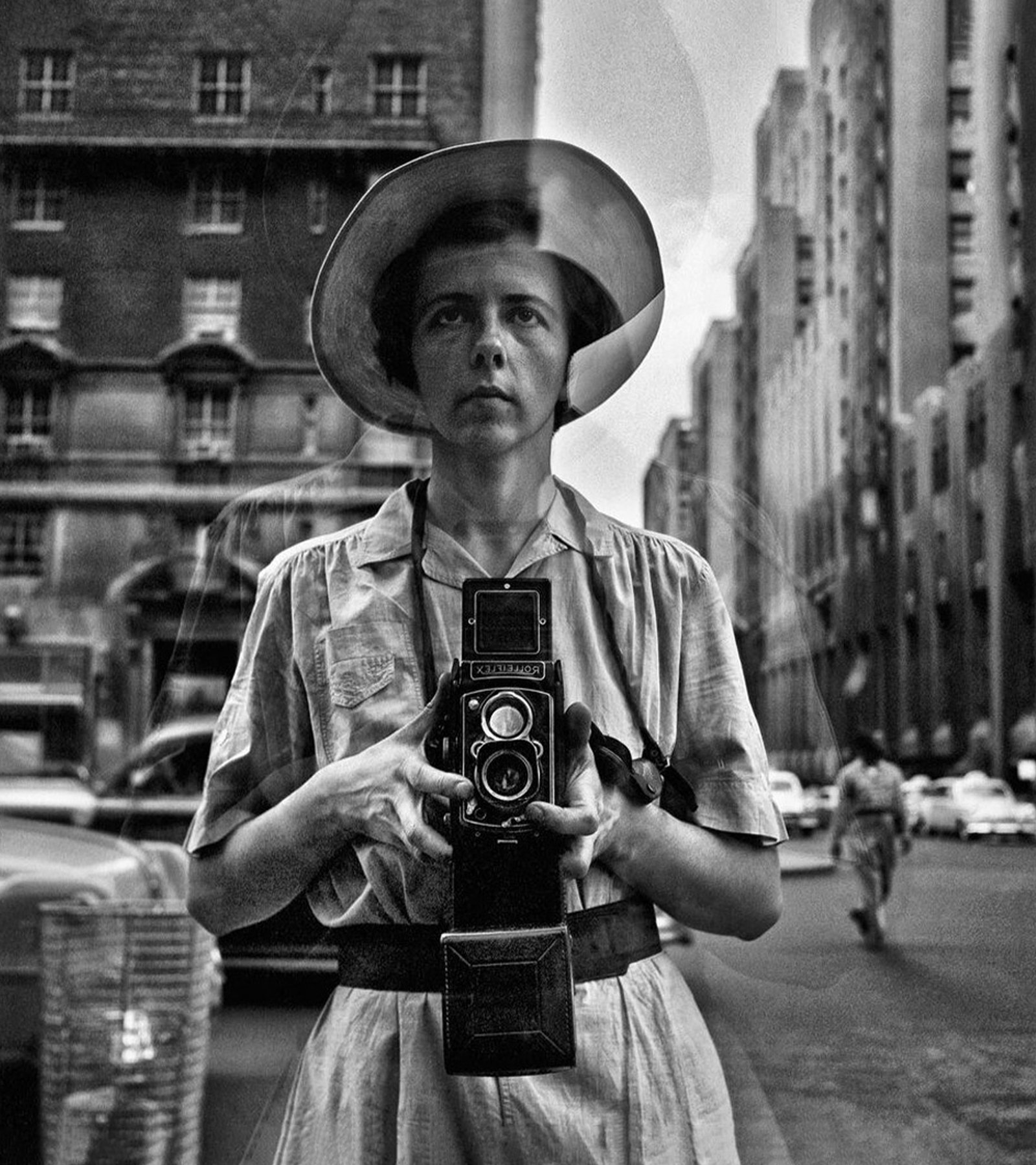 Vivian Maier: La Niñera Invisible que Reveló el Alma de las Calles