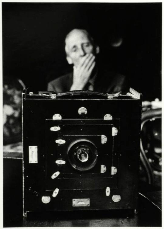 Bill Brandt: El Cronista Visual de lo Real y lo Onírico