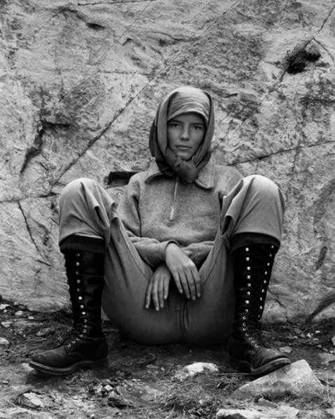 Edward-Weston-Charis-Lake-Ediza-1937