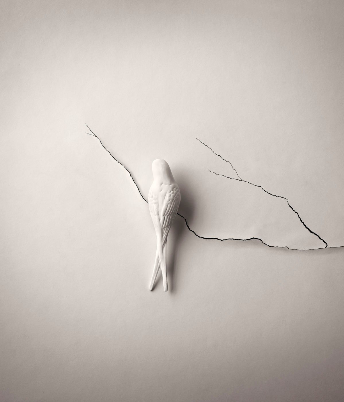 chema-madoz_e-266-sin-titulo_2019_galeria-elvira-gonzalez-1199×1400