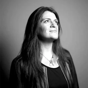 Rocío Cerón: la poeta que expande los límites de la palabra