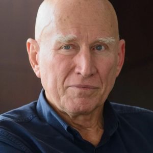 Rio de Janeiro - O fotógrafo e ambientalista Sebastião Salgado, fundador do Instituto Terra, fala sobre a homenagem do 16º Prêmio Personalidade da Câmara de Comércio França-Brasil do Rio de Janeiro (Fernando Frazão/Agência Brasil)