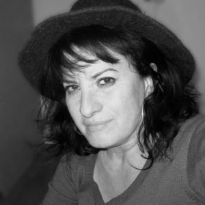 Aurora Luque: la poeta que resucita los mitos y desnuda la memoria